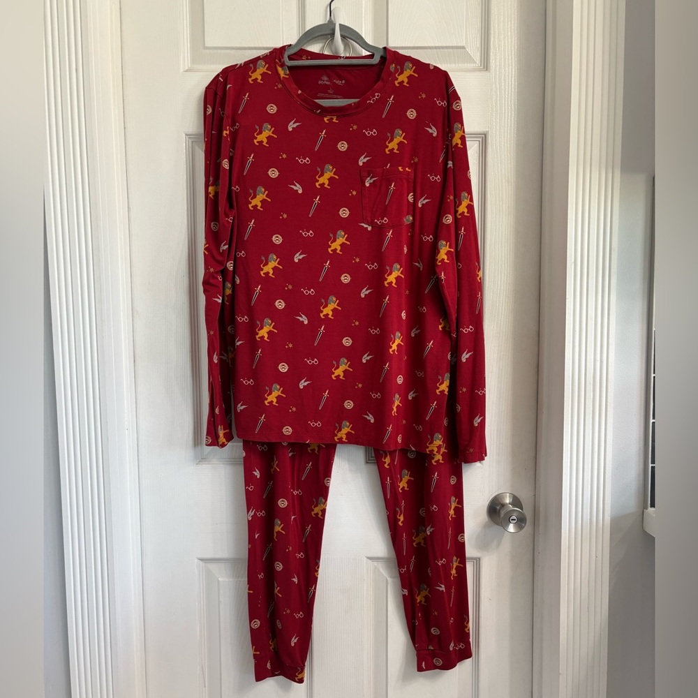 Harry Potter x Kyte BABY Red Long-Sleeve Printed Knit Pajama Set Large Bamboo